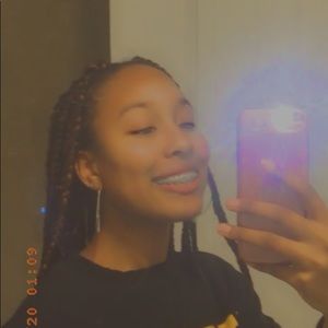 Meet your Posher, Skylah